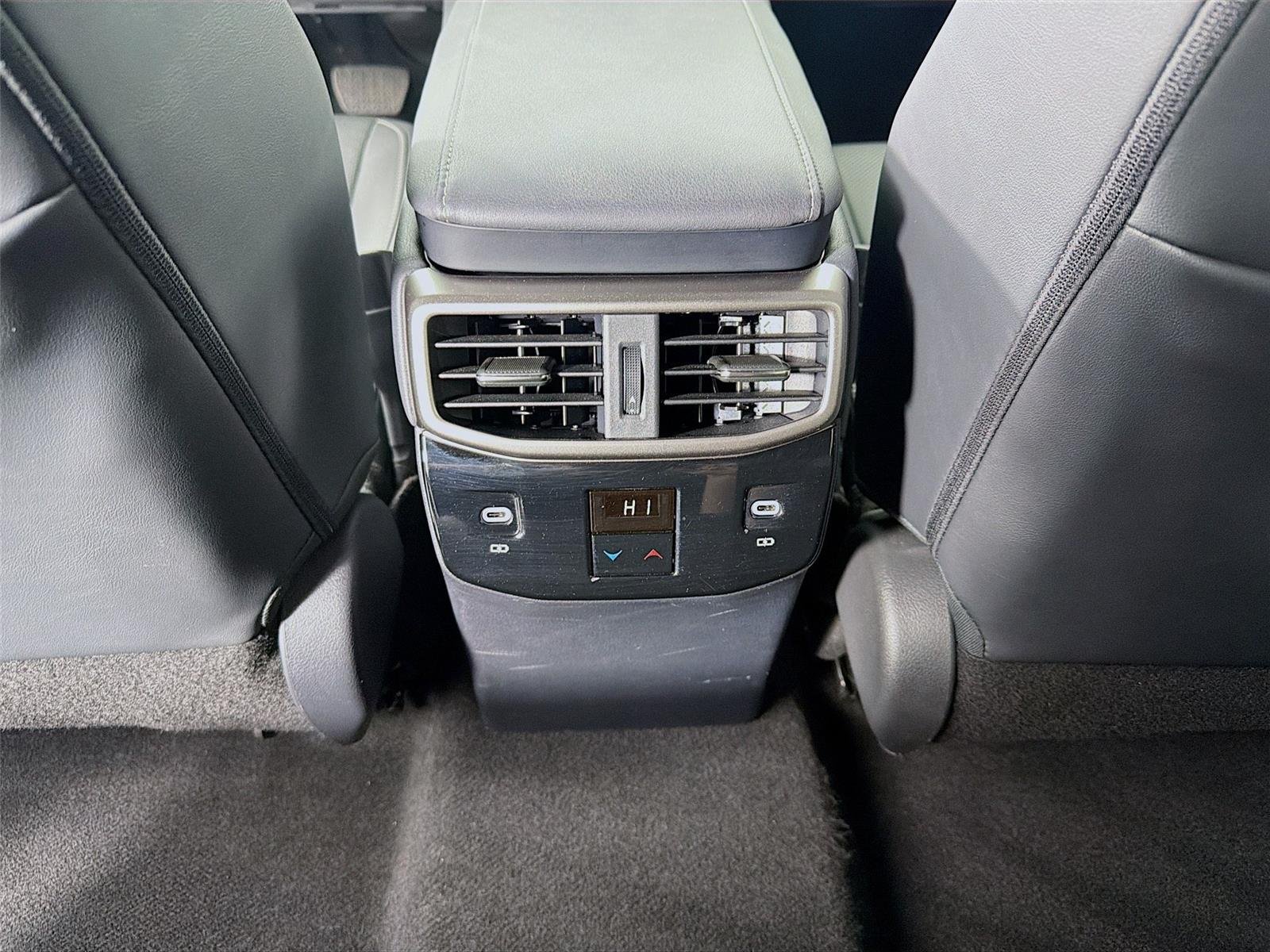 Used 2024 Iridium Lexus RX 350 Premium image 22