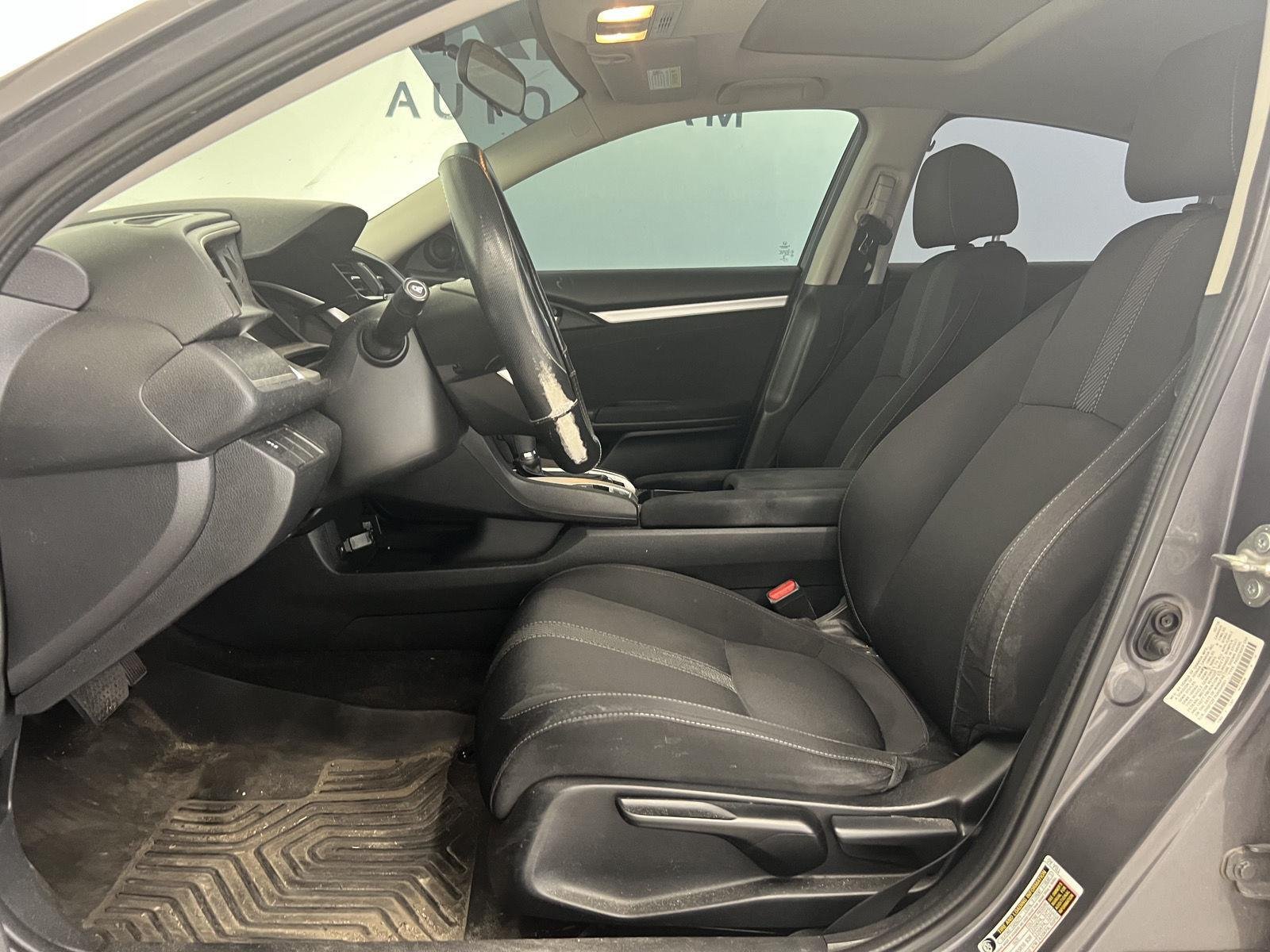 2018 Honda Civic EX - Photo 12