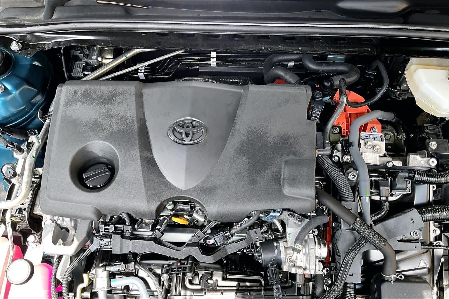 Used 2025 Ocean Gem Toyota SE image 33