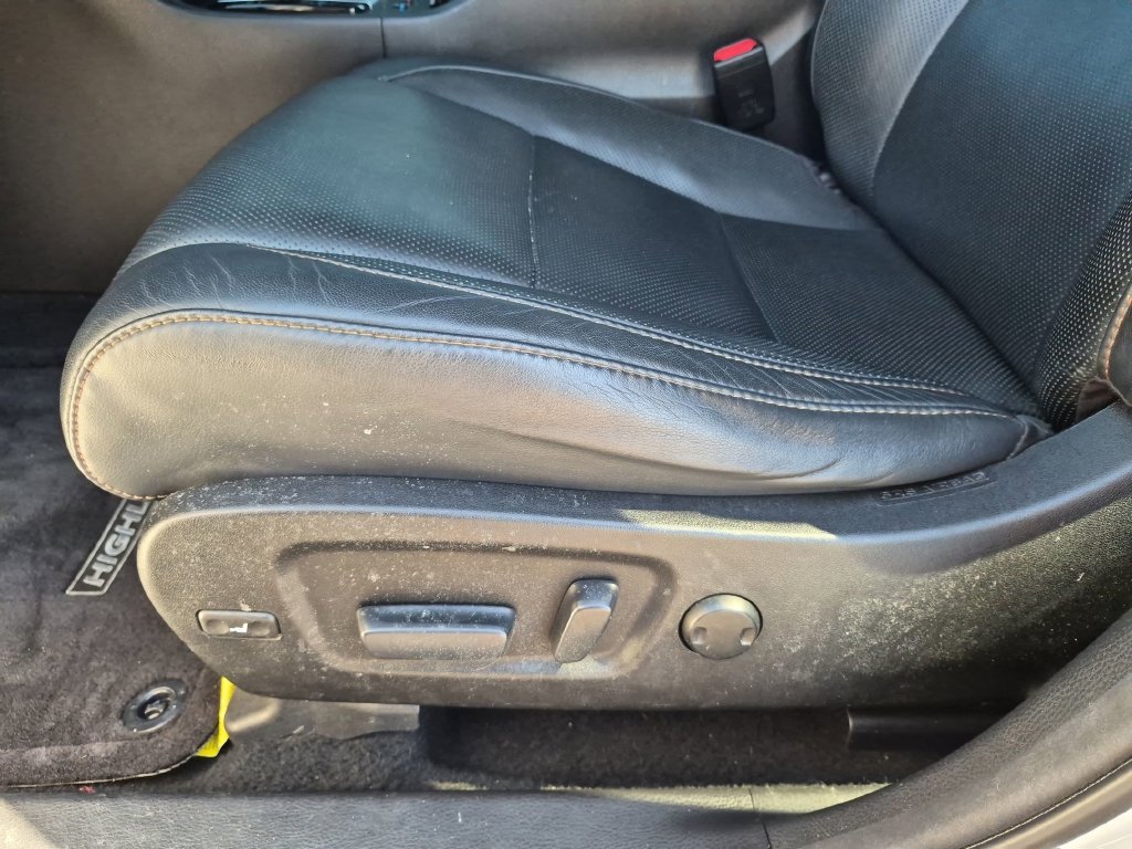 Used 2017 White Toyota Limited image 17