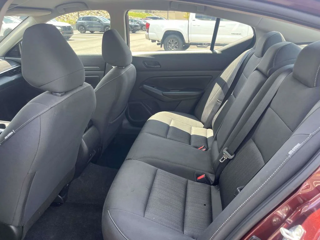 Used 2025 Red Nissan 2.5 SV image 11