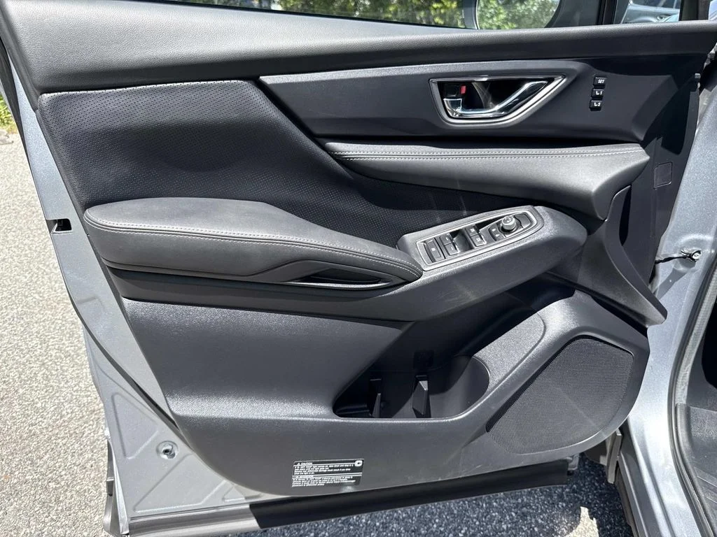 Used 2024 Silver Subaru Limited image 19