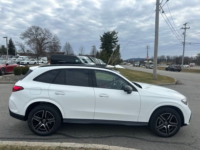 New 2026 Polar White Mercedes-Benz GLC 300 image 6