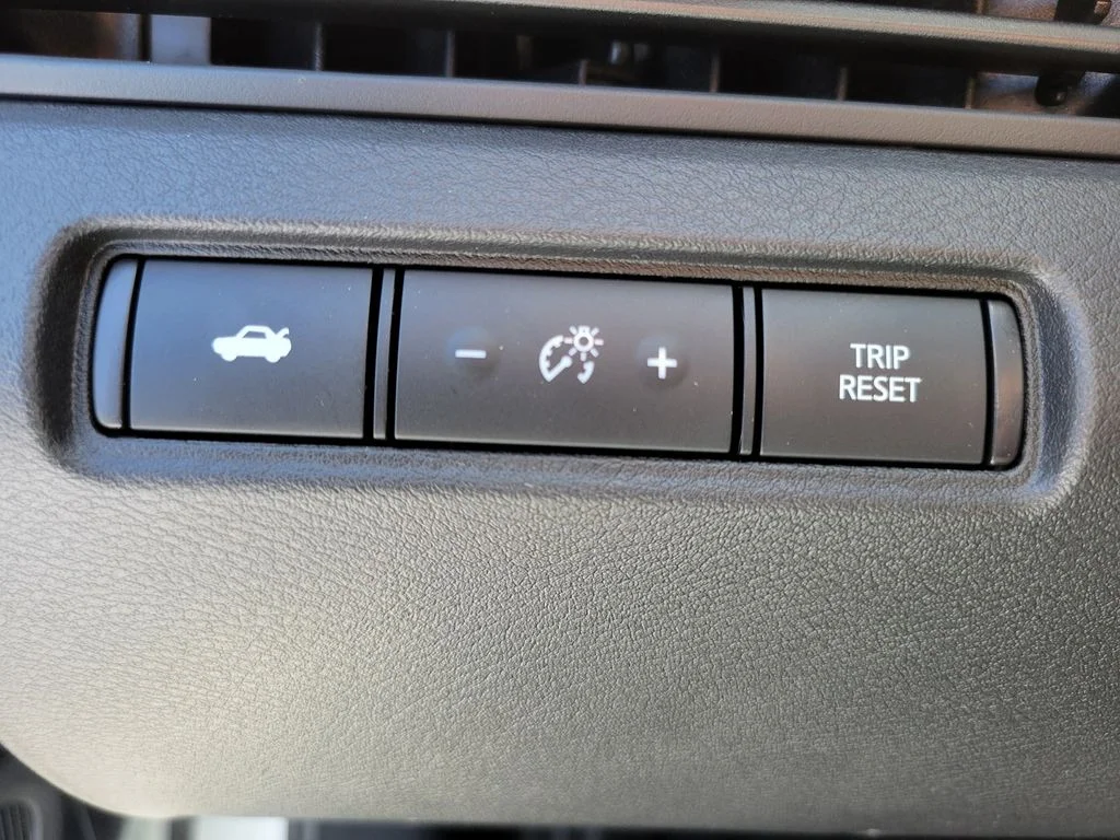 New 2026 Gray Nissan 2.5 SV image 34
