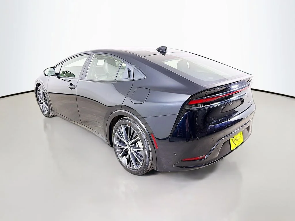 Used 2023 Black Toyota XLE image 8