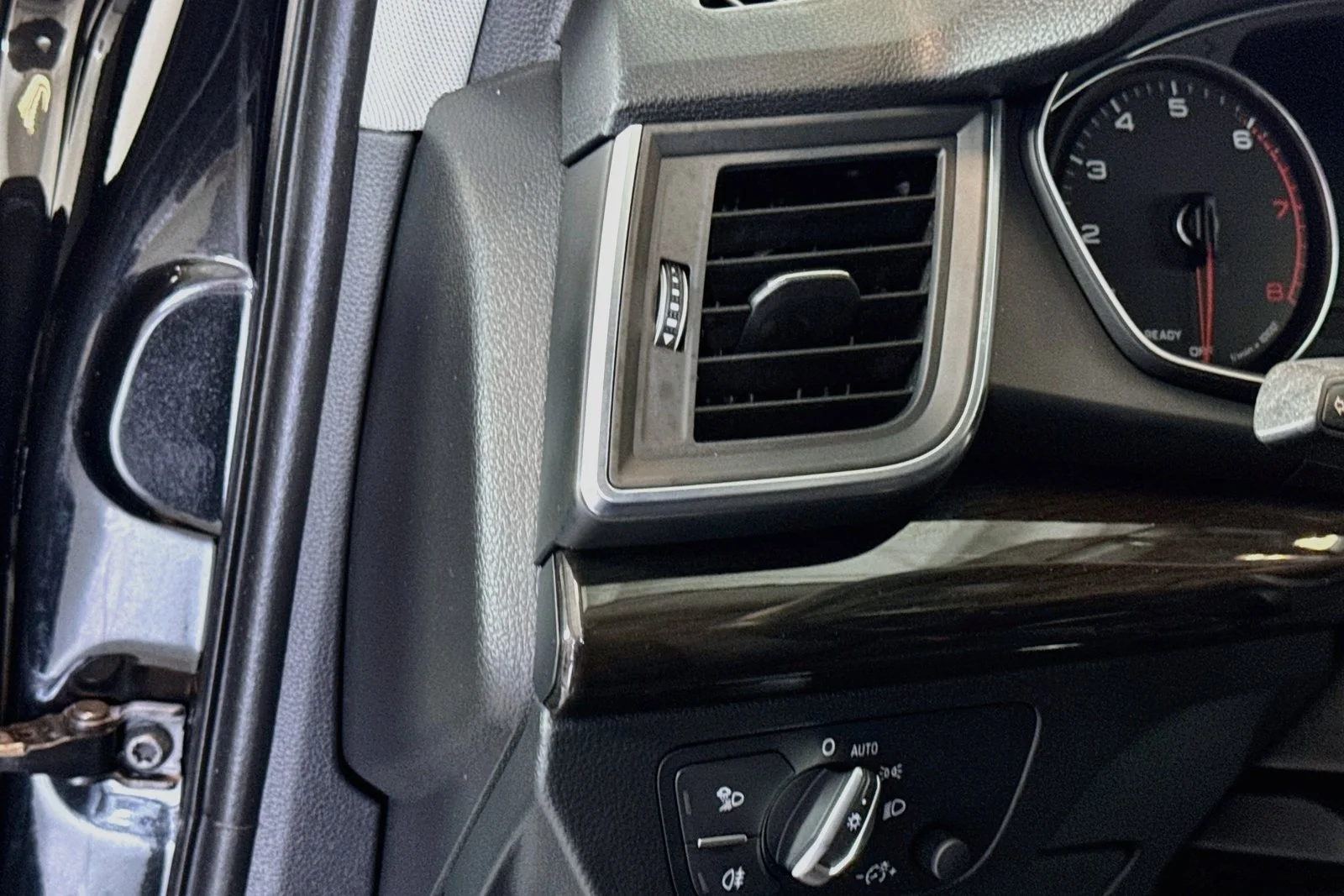 Used 2020 Black Audi Premium image 10