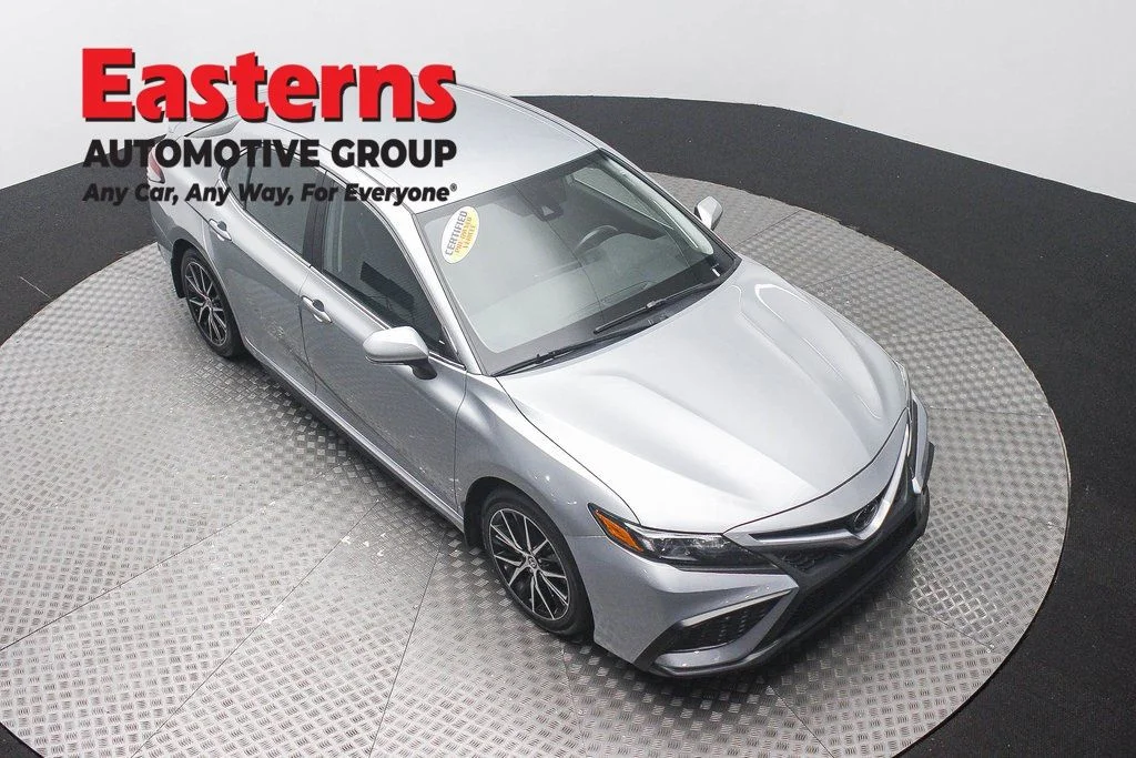 Used 2024 Silver Toyota SE image 34
