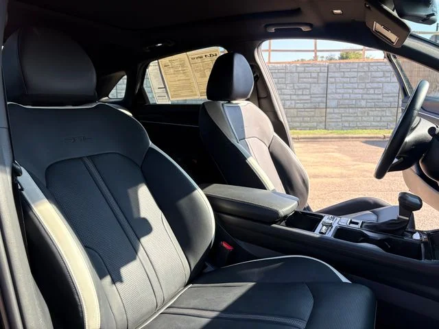 Used 2025 Aurora Black Kia GT-Line image 25