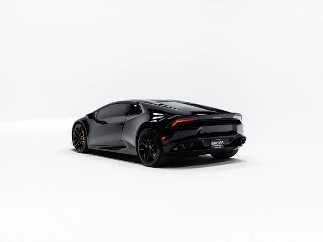 Used 2018 Black Lamborghini  image 49