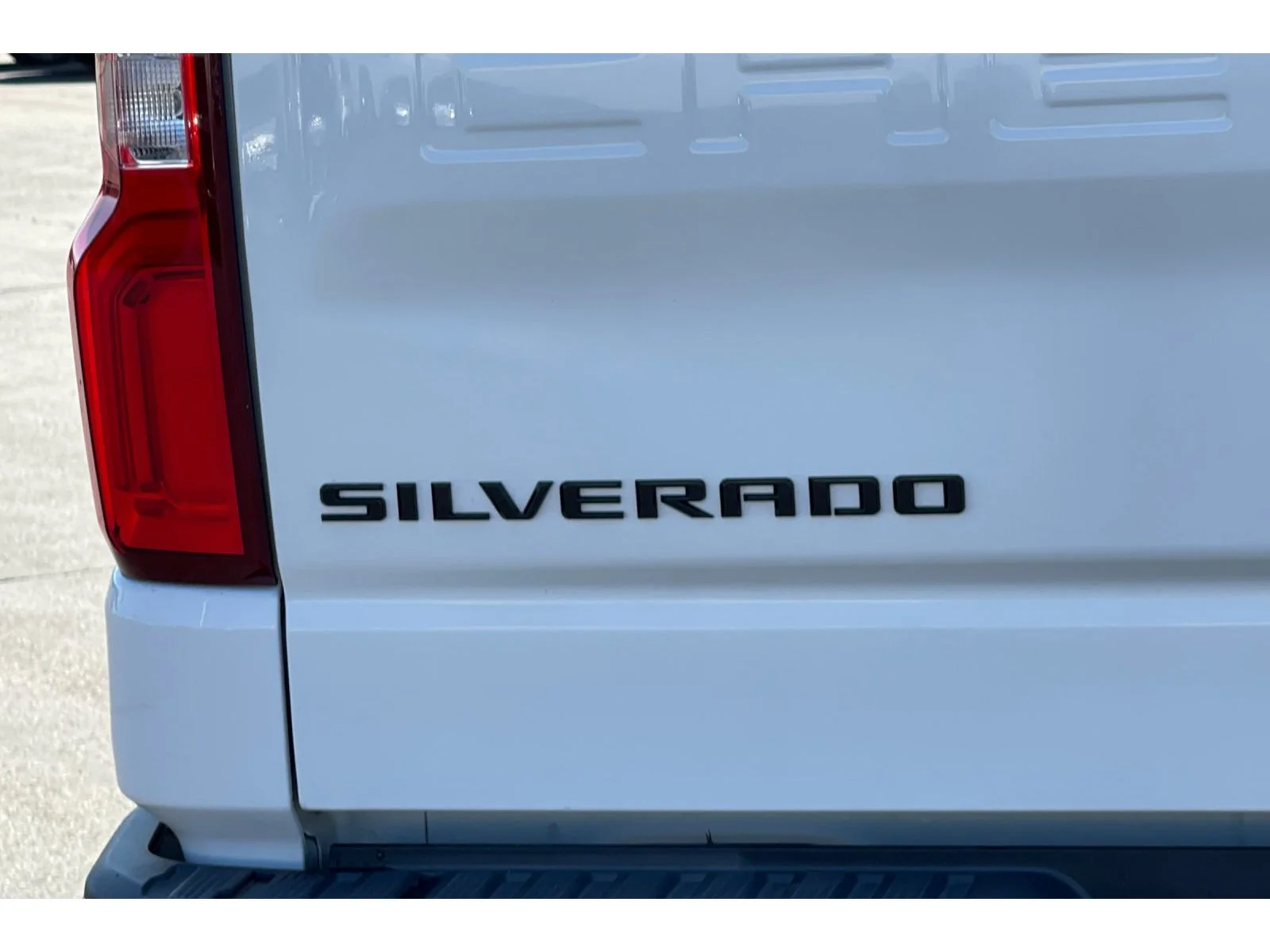 Used 2021 Summit White Chevrolet Custom Trail Boss image 18
