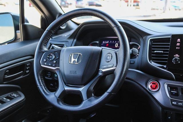 2025 Honda Passport EX-L - Photo 16