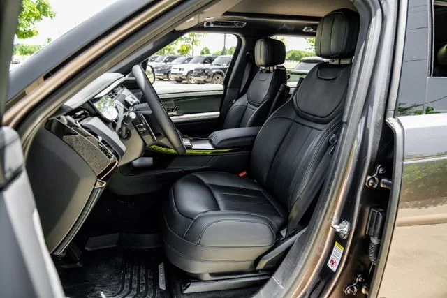 New 2026 Gray Land Rover SE image 43
