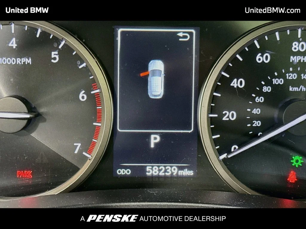Used 2019 Eminent White Pearl Lexus 300 Base image 14