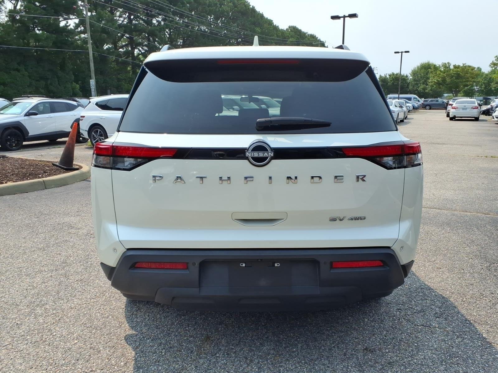 Used 2024 Pearl White Tricoat Nissan SV image 7
