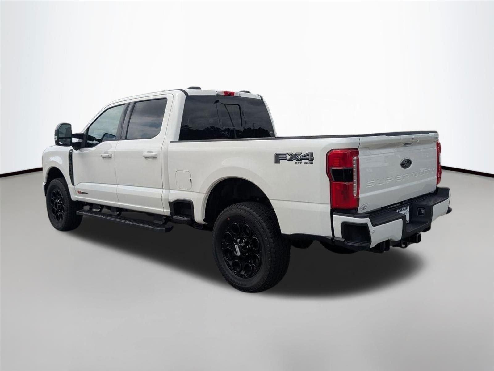 2025 Ford F-350 Super Duty Lariat - Photo 9