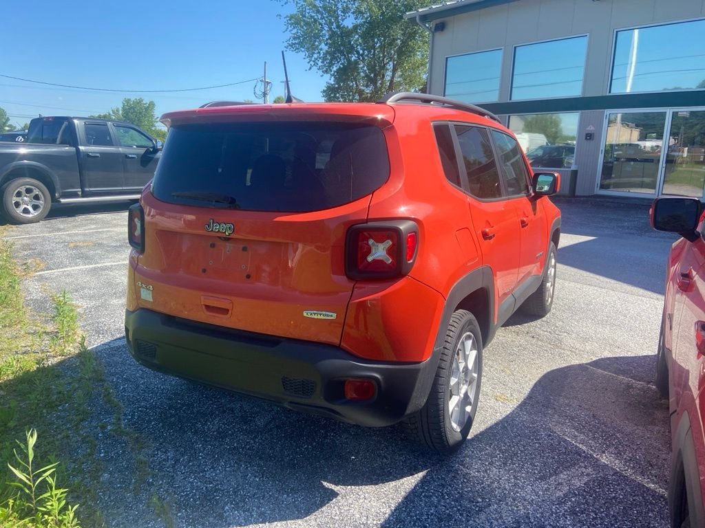 Used 2019 Omaha Orange Clearcoat Jeep Latitude image 5