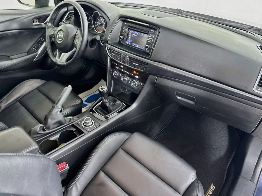 Used 2015 Blue Reflex Mica Mazda i Touring image 33