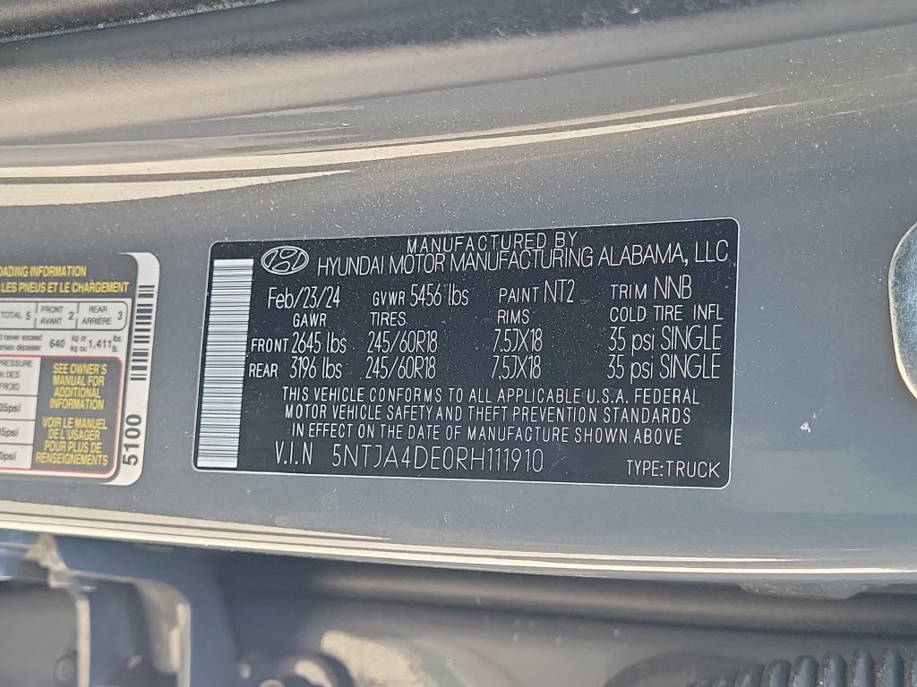 2024 Hyundai Santa Cruz SE - Photo 24