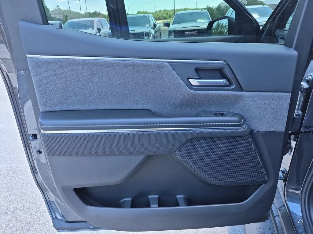 2026 GMC Sierra EV Elevation - Photo 32