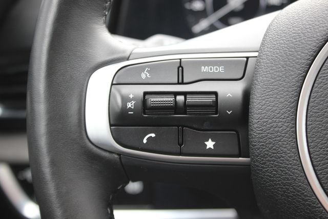 Used 2023 Black Kia X-Pro image 16