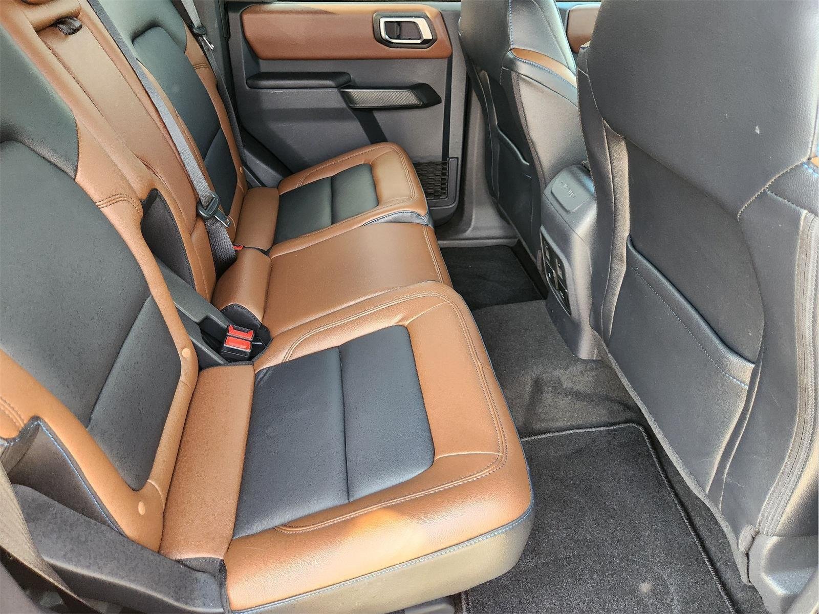 Used 2024 Black Ford Outer Banks image 31