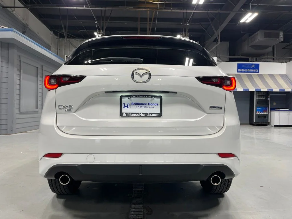 Used 2025 White Metallic Mazda 2.5 S Preferred Package image 6
