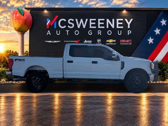 Used 2017 White Ford Lariat image 6