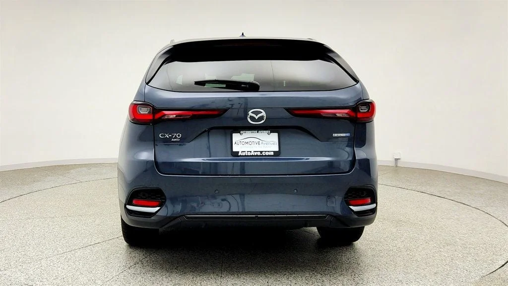 Used 2025 Polymetal Gray Metallic Mazda Premium Package AWD image 6