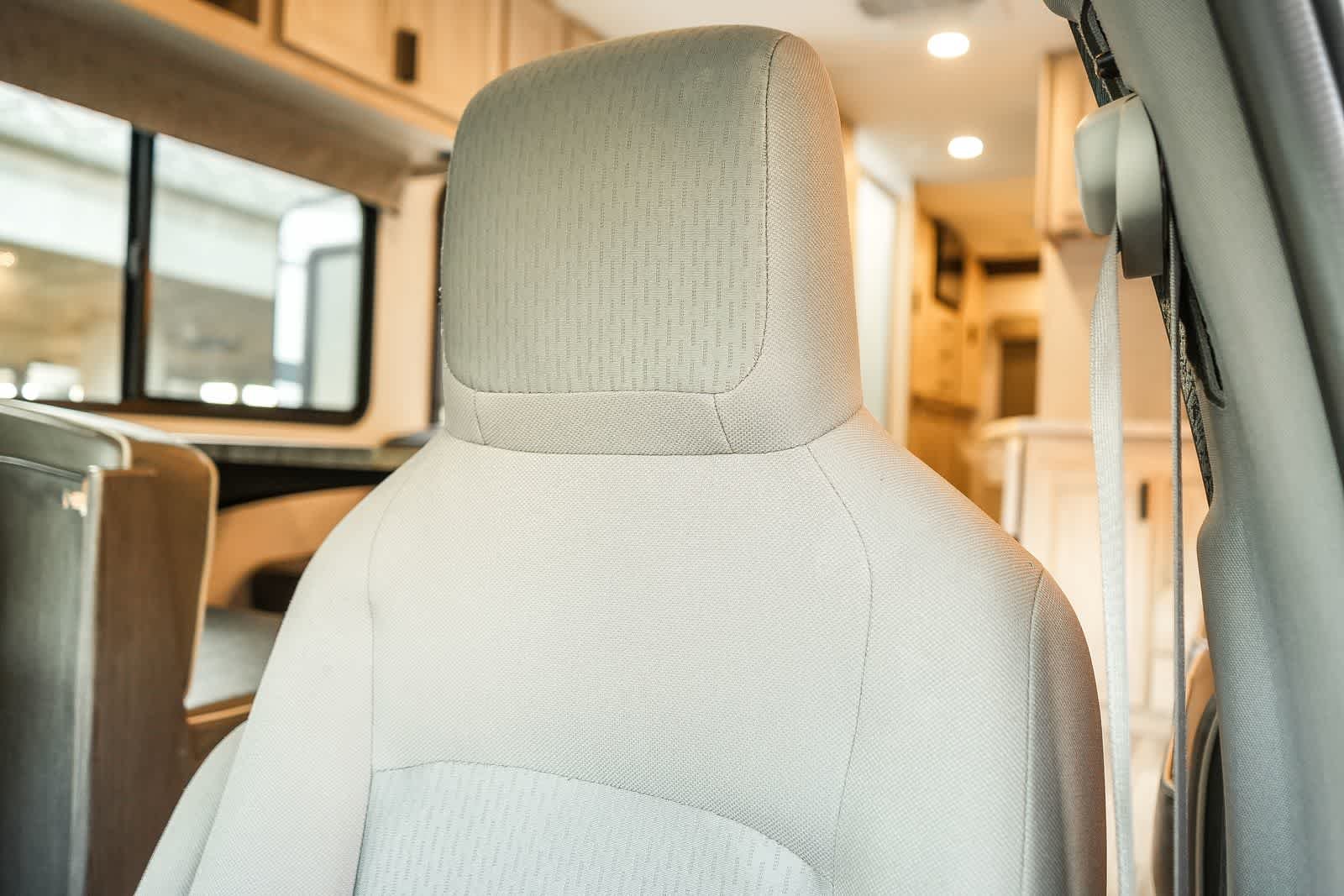 Used 2023 Oxford White Ford  image 52