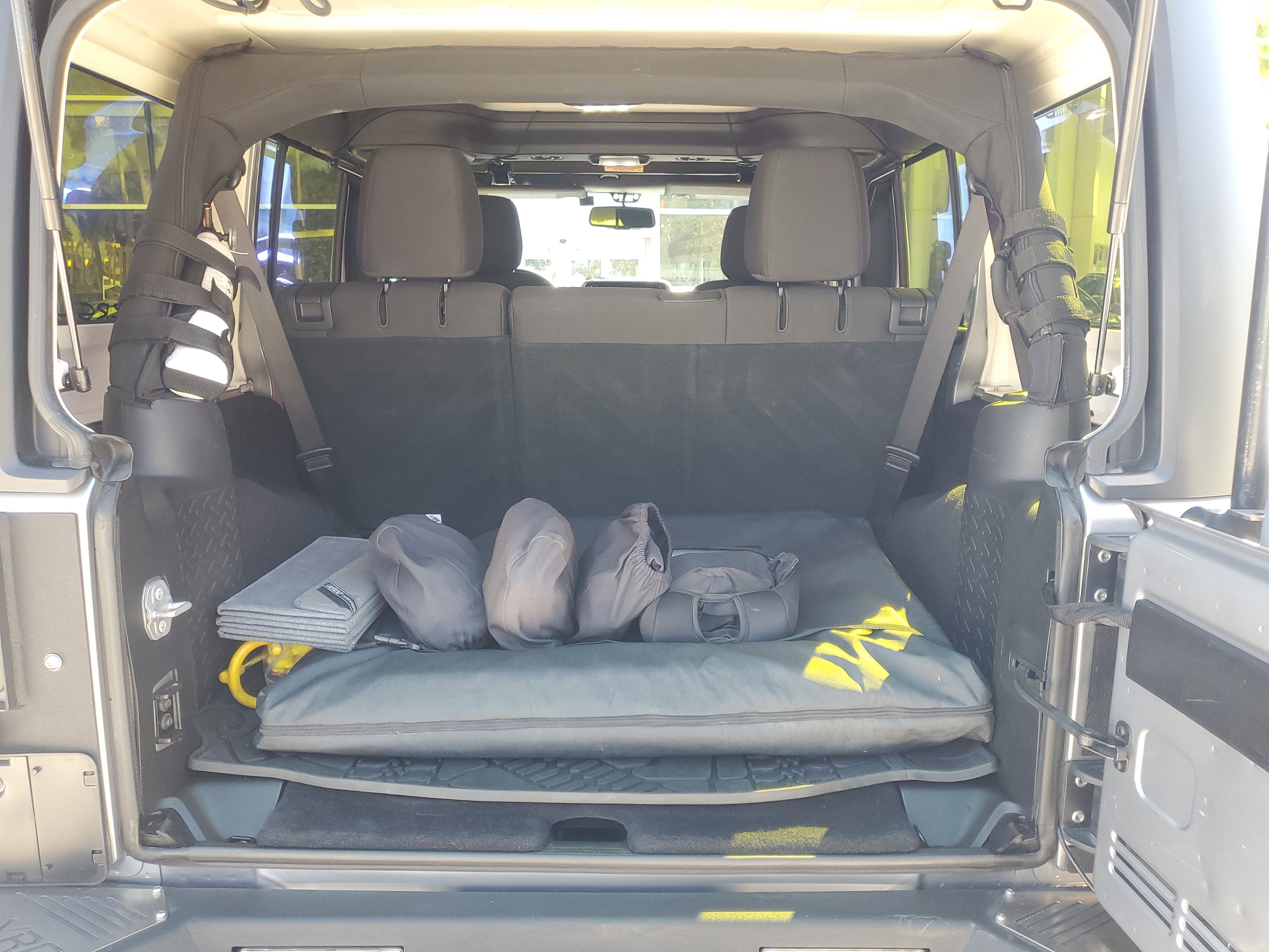 2017 Jeep Wrangler Unlimited Sport S - Photo 14