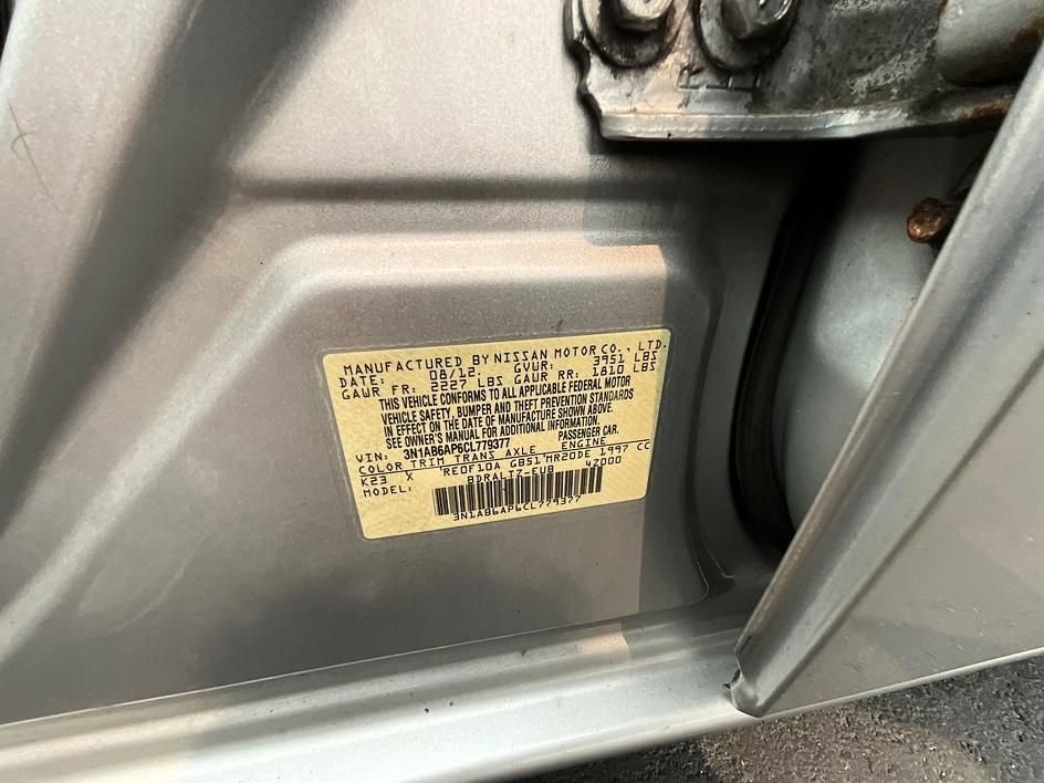 Used 2012 Silver Nissan 2.0 S image 24