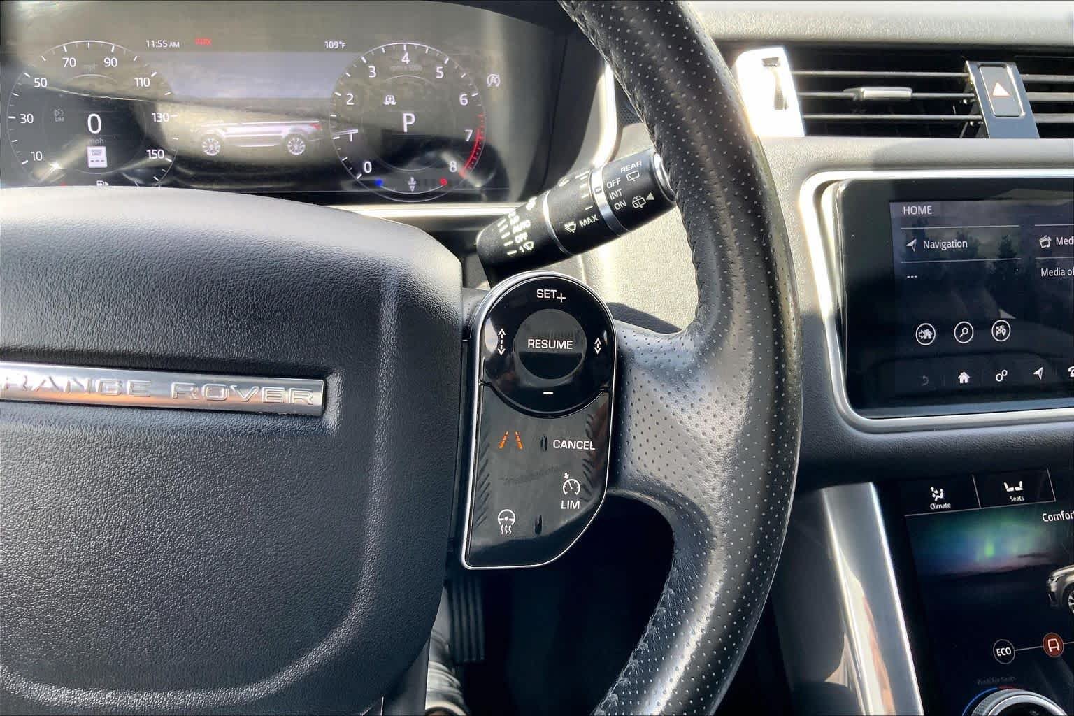 Used 2019 Borealis Black Metallic Land Rover HSE image 25