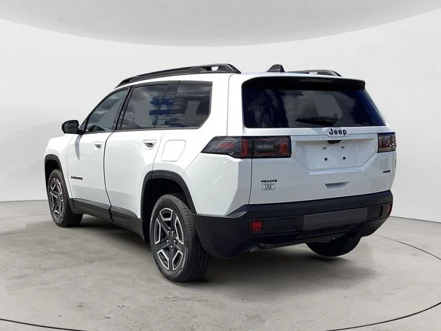 New 2026 Bright White Clearcoat Jeep LAREDO 4X4 image 3