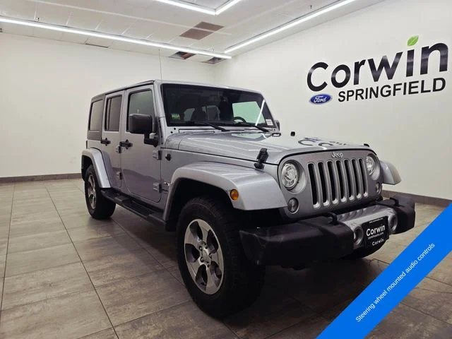 Used 2018 Billet Silver Metallic Clearcoat Jeep Unlimited Sahara image 7