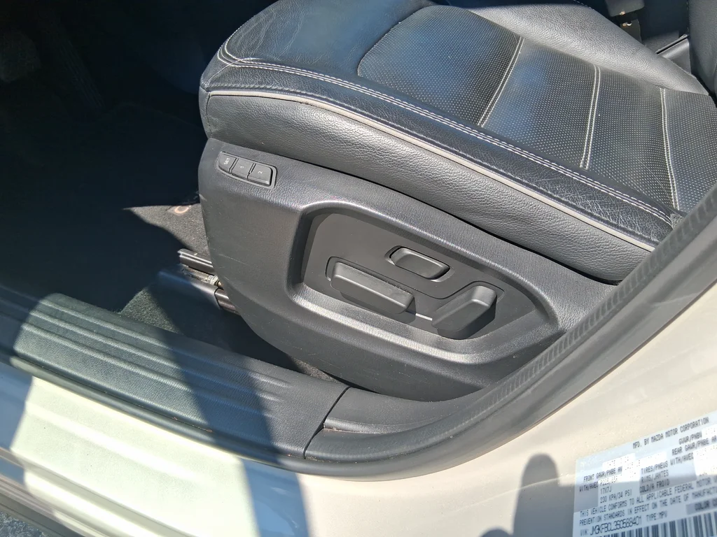 Used 2025 Silver Mazda 2.5 S Preferred Package image 18