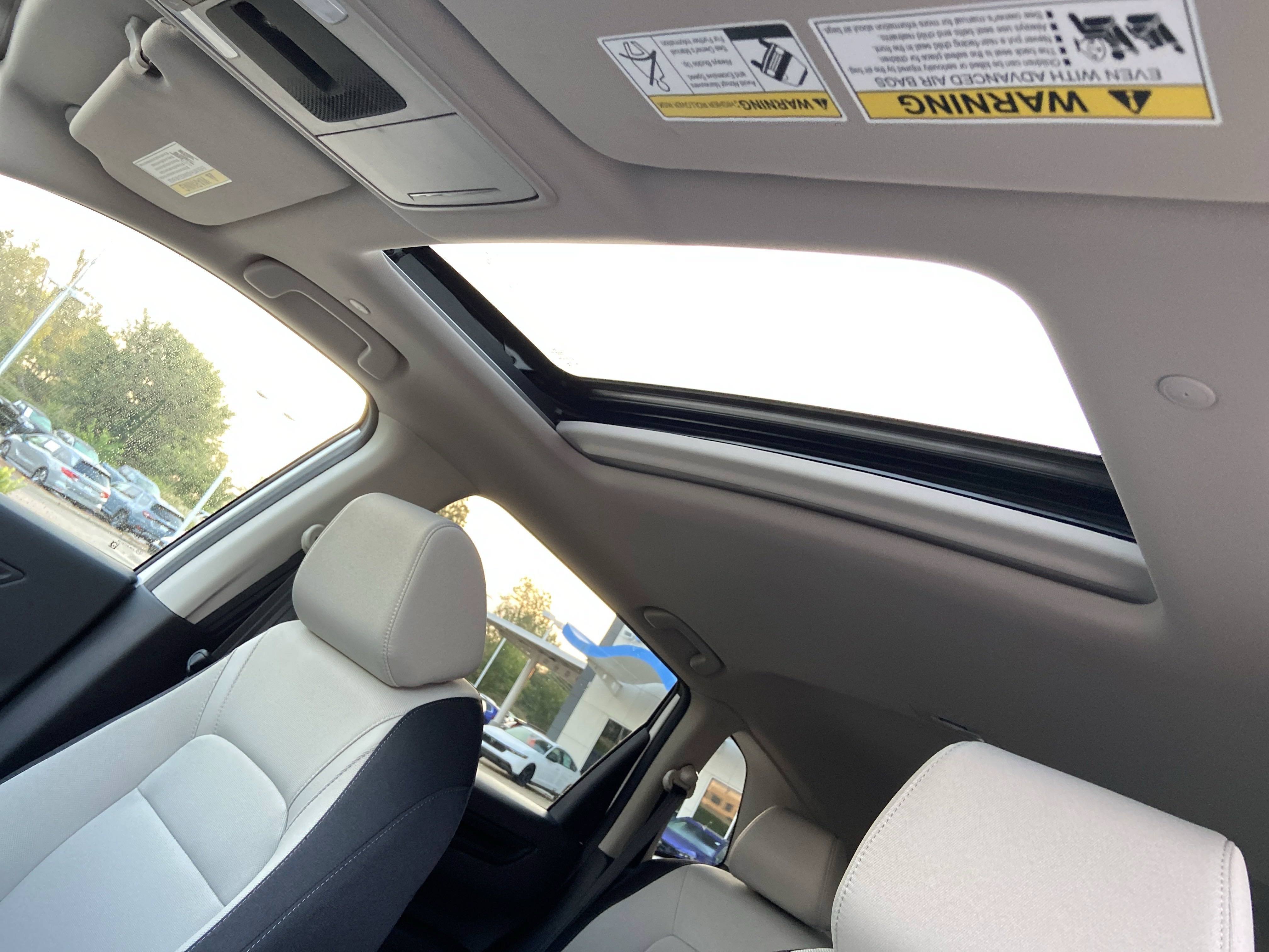 New 2026 Platinum White Pearl Honda EX image 28