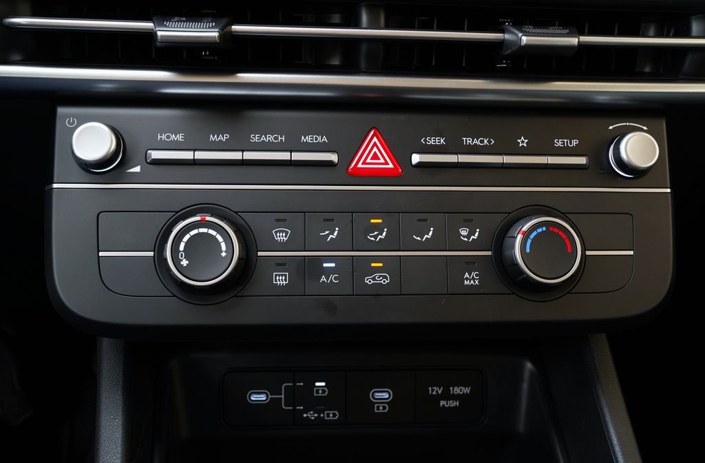New 2026 Phantom Black Hyundai SE image 36