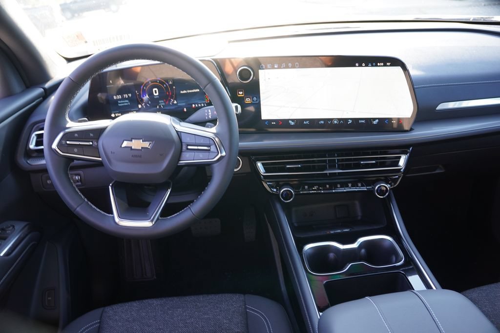 New 2027 Polar White Tricoat Chevrolet LT image 13