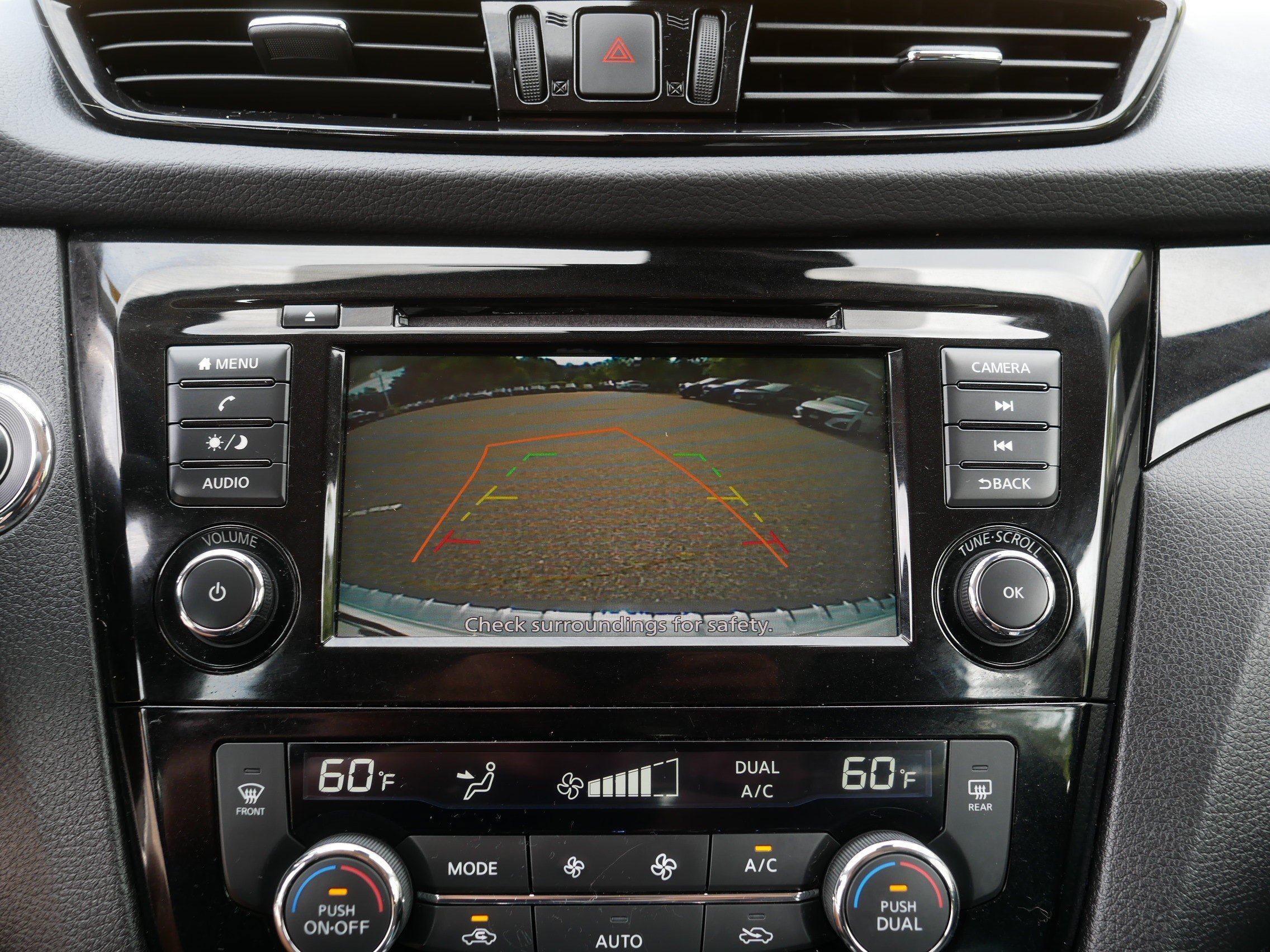 Certified Used 2022 Pearl White Tricoat Nissan SV image 27