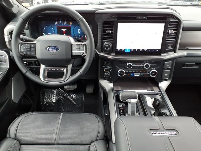 New 2026 Star White Metallic Tri-Coat Ford Platinum® image 12
