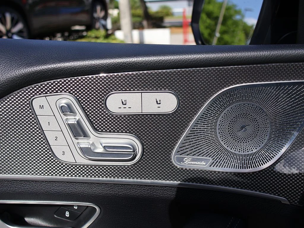 Used 2023 White Mercedes-Benz GLE 450 image 42