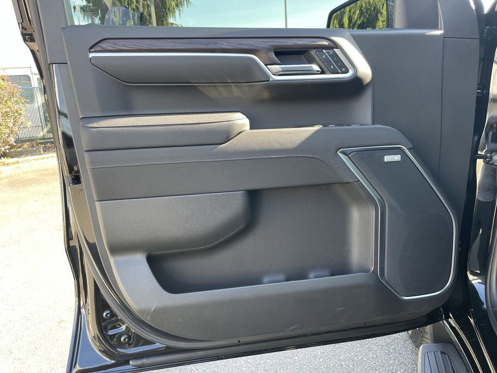 New 2026 Onyx Black GMC SLT image 23