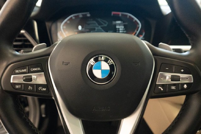 Used 2021 Black BMW 330i image 19