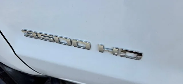 Used 2018 White Chevrolet Flat Bed image 6