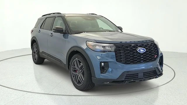2026 Ford Explorer ST - Photo 27