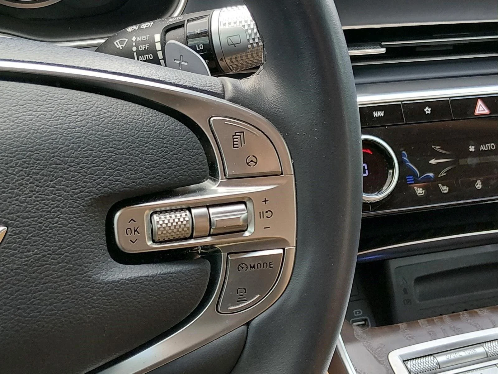 Used 2021 Himalayan Gray Genesis Advanced + image 28
