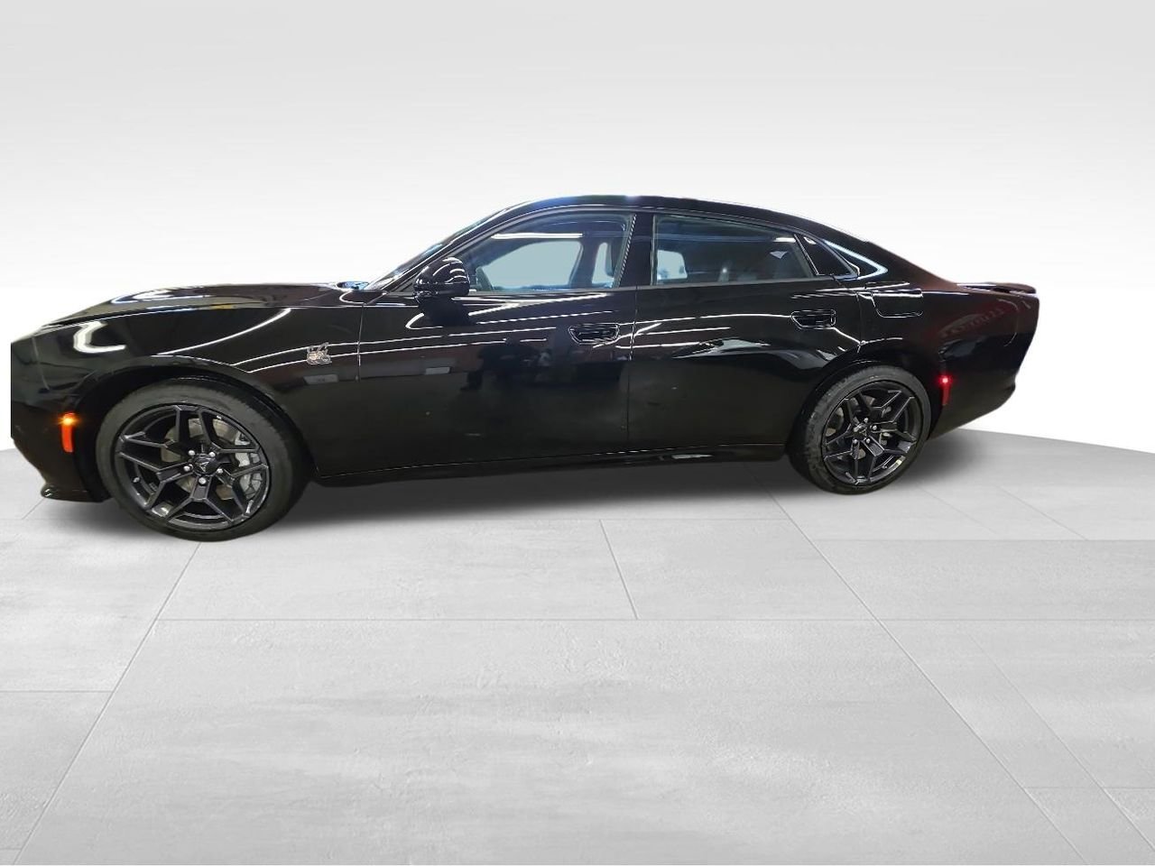 New 2026 Diamond Black Crystal Pearlcoat Dodge R/T Scat Pack image 10