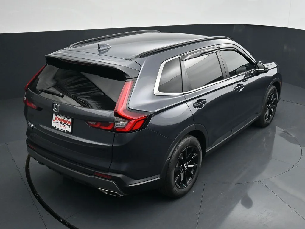 Used 2024  Honda Sport image 29