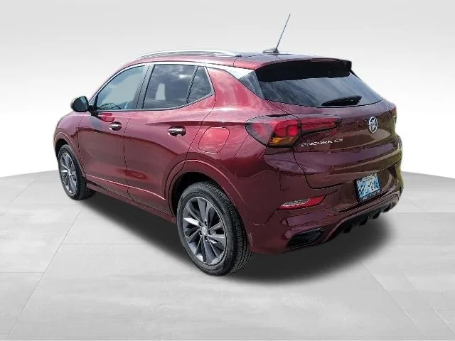 Used 2023  Buick Select image 5