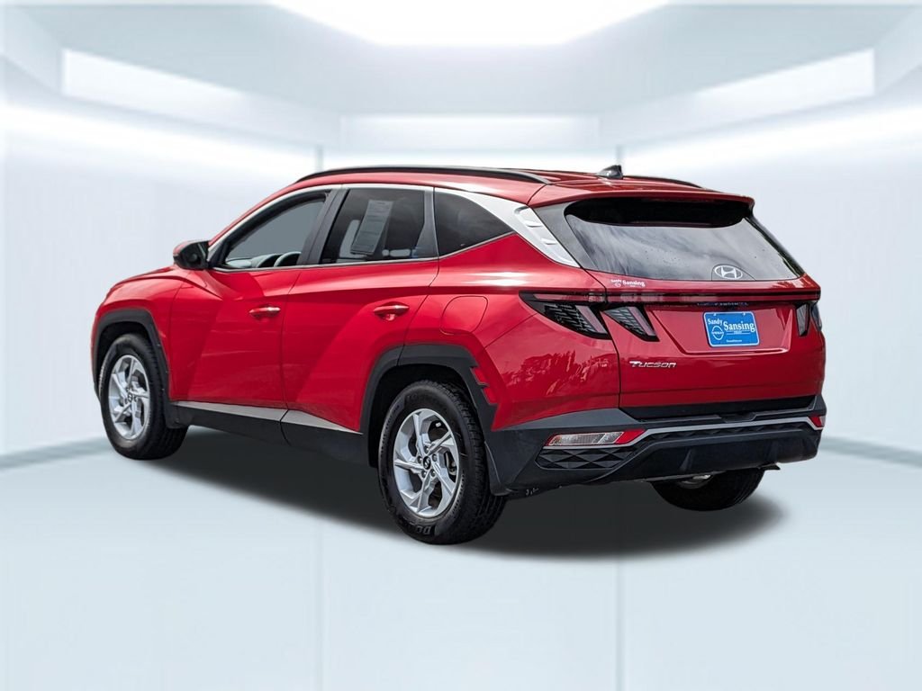 Used 2023 Red Hyundai SEL image 3